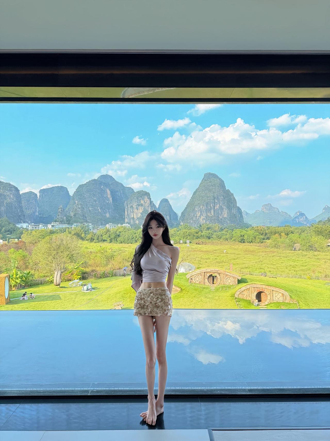 拍照📸会很好看~女生拥有一双大长腿是什么样体验?