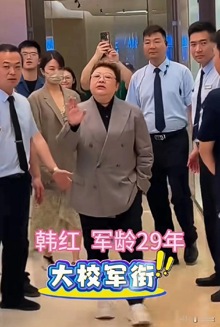 军衔14位明星韩红才是我们最爱的军人你最想支持谁？