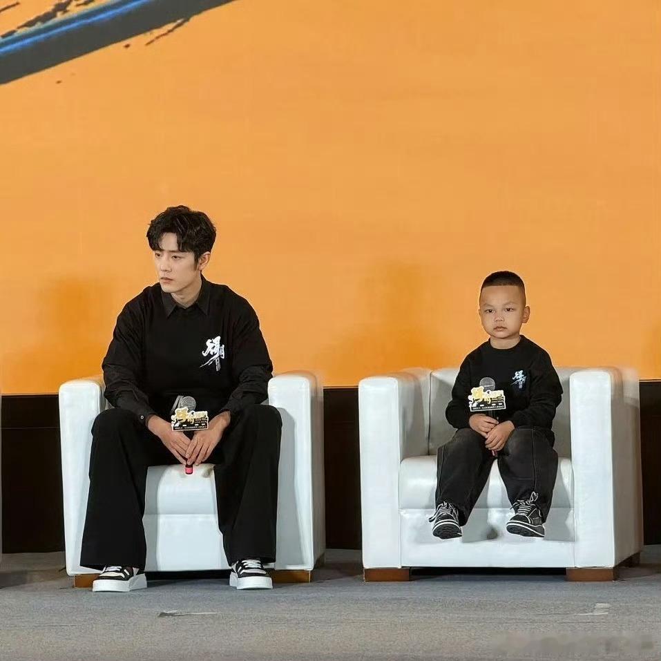 得闲谨制观影口碑乖宝宝并排坐等着今天考试了得闲谨制观影口碑