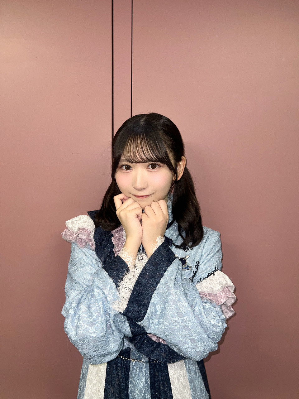 藤嶌果歩「人生初広島！気合い入れてお団子してみました🍡ツアーはいっぱいヘアアレ