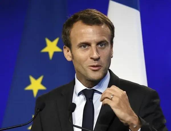 快讯！深夜快讯！刚看到的新闻，法国🇫🇷总统马克龙要先来一步了，他计划12月
