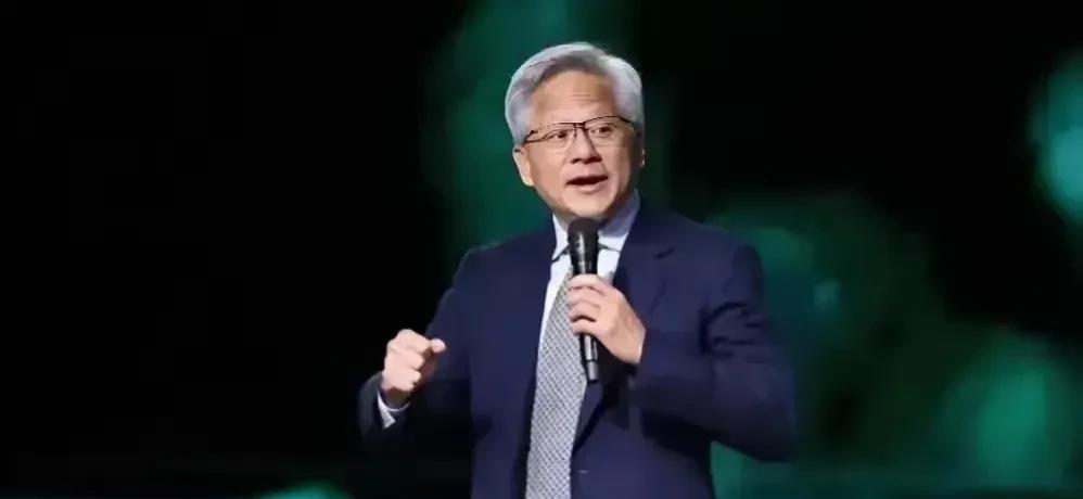 “如果你是中国人，那么最好让困苦和艰难与你一生相随。”，黄仁勋说的这句话言犹在耳