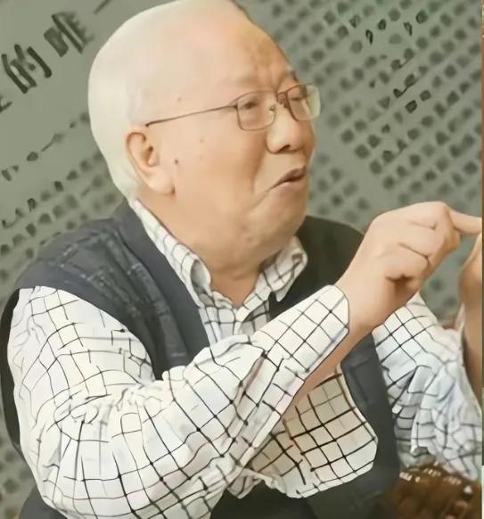 那个年代的清流！全员默认构陷姚迁，唯有胡福明敢拒签：这锅我不背！​​姚迁本