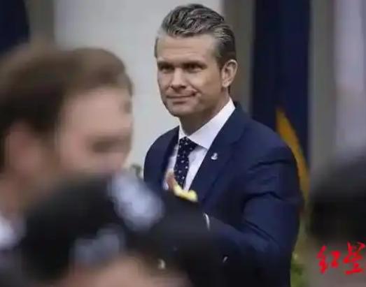 三大异常信号曝光！800名美军将领被召回国，背后到底有什么重大战略转向？国防