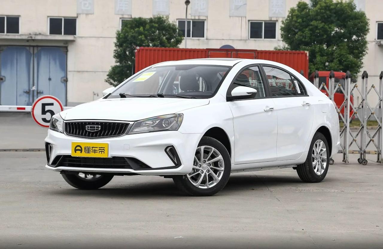 如果你预算卡在3万到5万之间，想买辆靠谱代步车，那“二手吉利帝豪”大概率已经出现