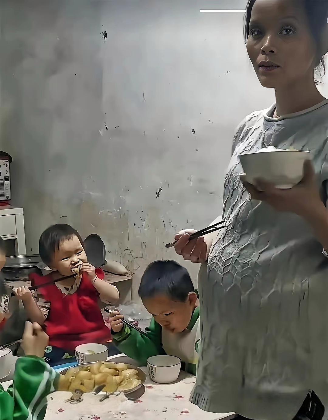 看家里条件这么差，可为什么还要生那么多？