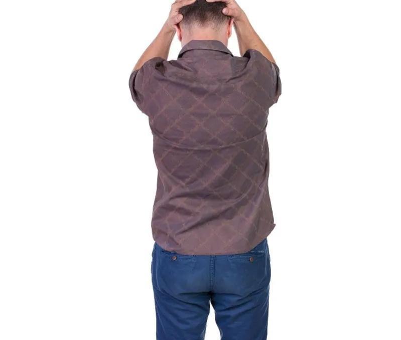 上海，男子是独生子，离家出走30多年，对父母不闻不问，父母过世也不来奔丧，几十年