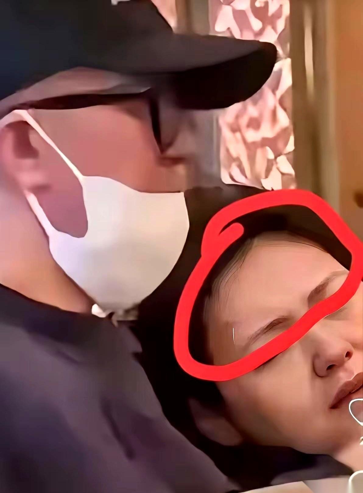 别再说她状态不好了，我看她好得不得了。那种好，不是给别人看的好，是自己从里到外