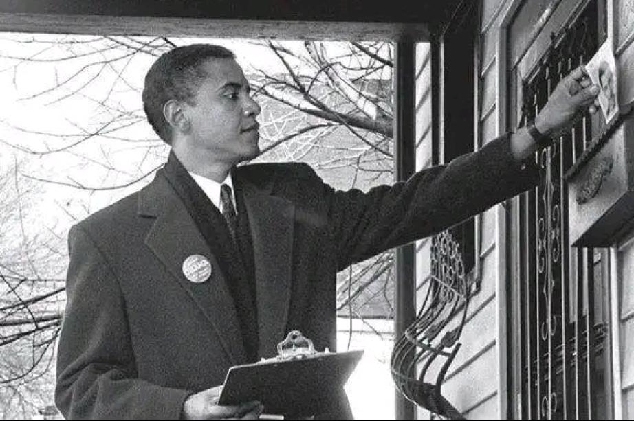 年轻时的奥巴马长的很帅，他也谈过白人女朋友，但都没修成正果。直到遇到米歇尔，才