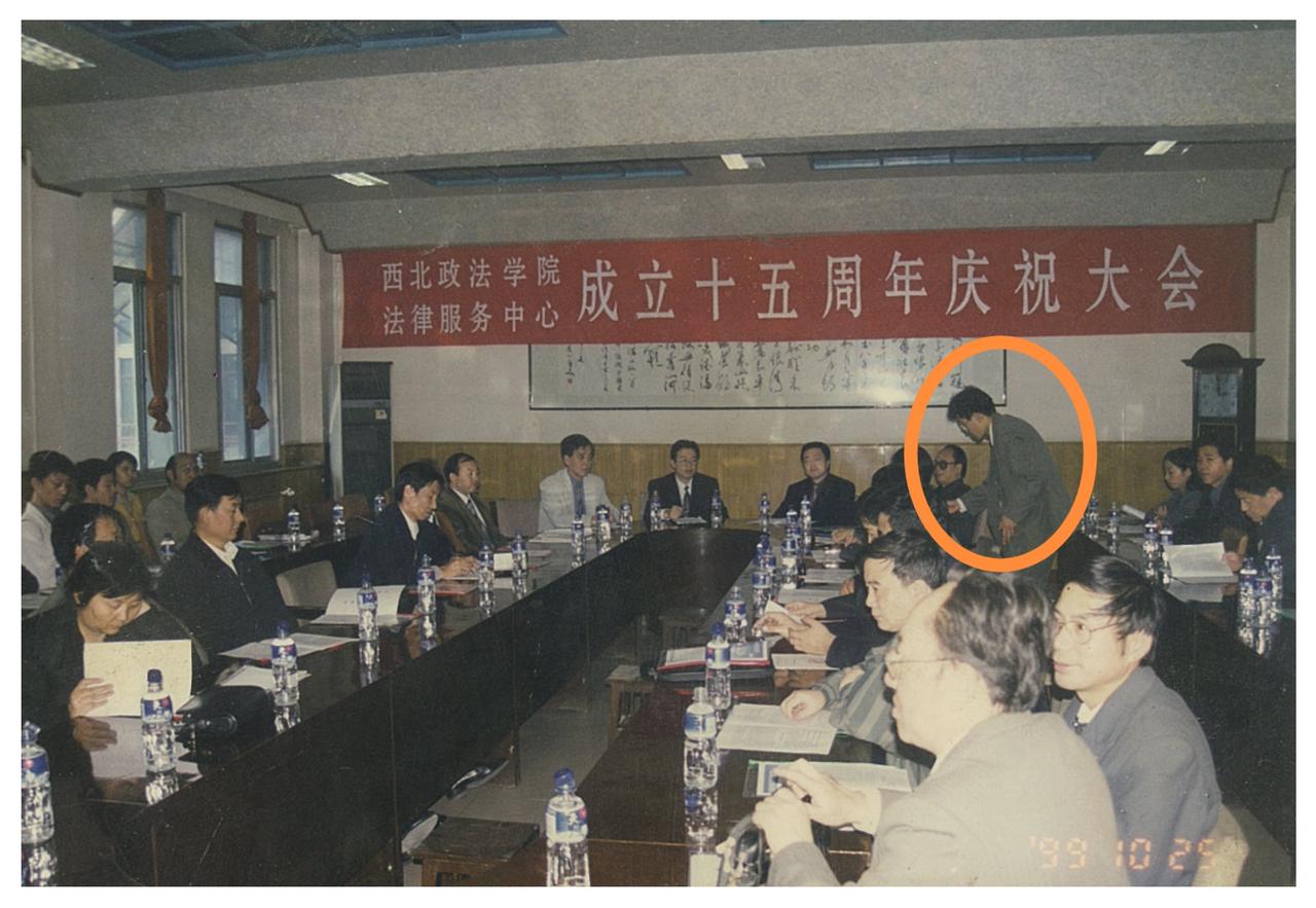 西北政法大学法律服务中心一直是全国优秀的学生社团，从里面走出来的学生也都激情而成