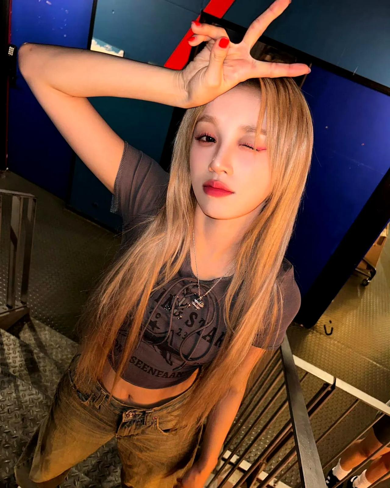 大美女雨琦[害羞]宋雨琦娱乐
