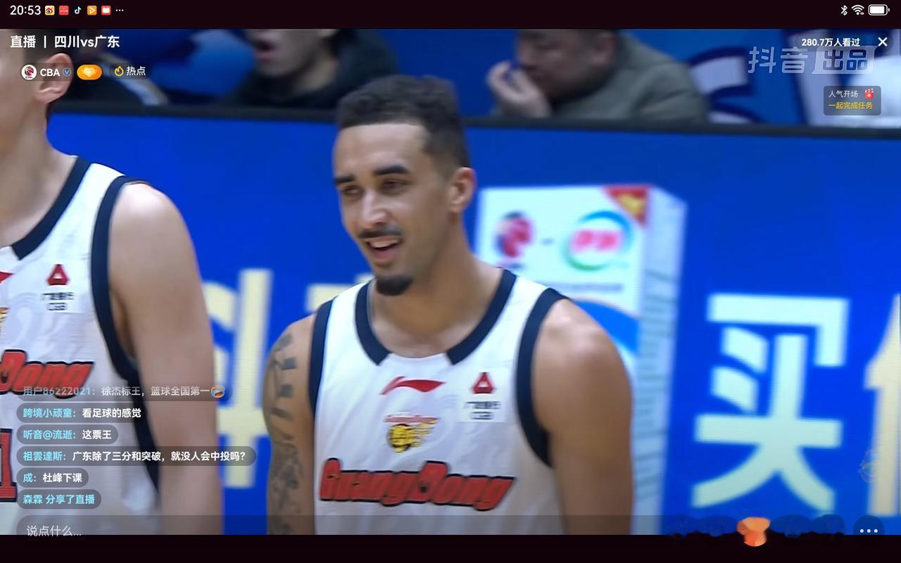 CBA第二十一轮，小外援前五名排行榜！第一名：奎因，广东评