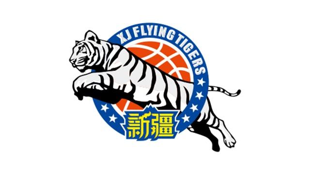 CBA开赛晚不应该是新疆引援不力借口，签约纳托尔而卖出赵睿，被北汽抢风头就太让人