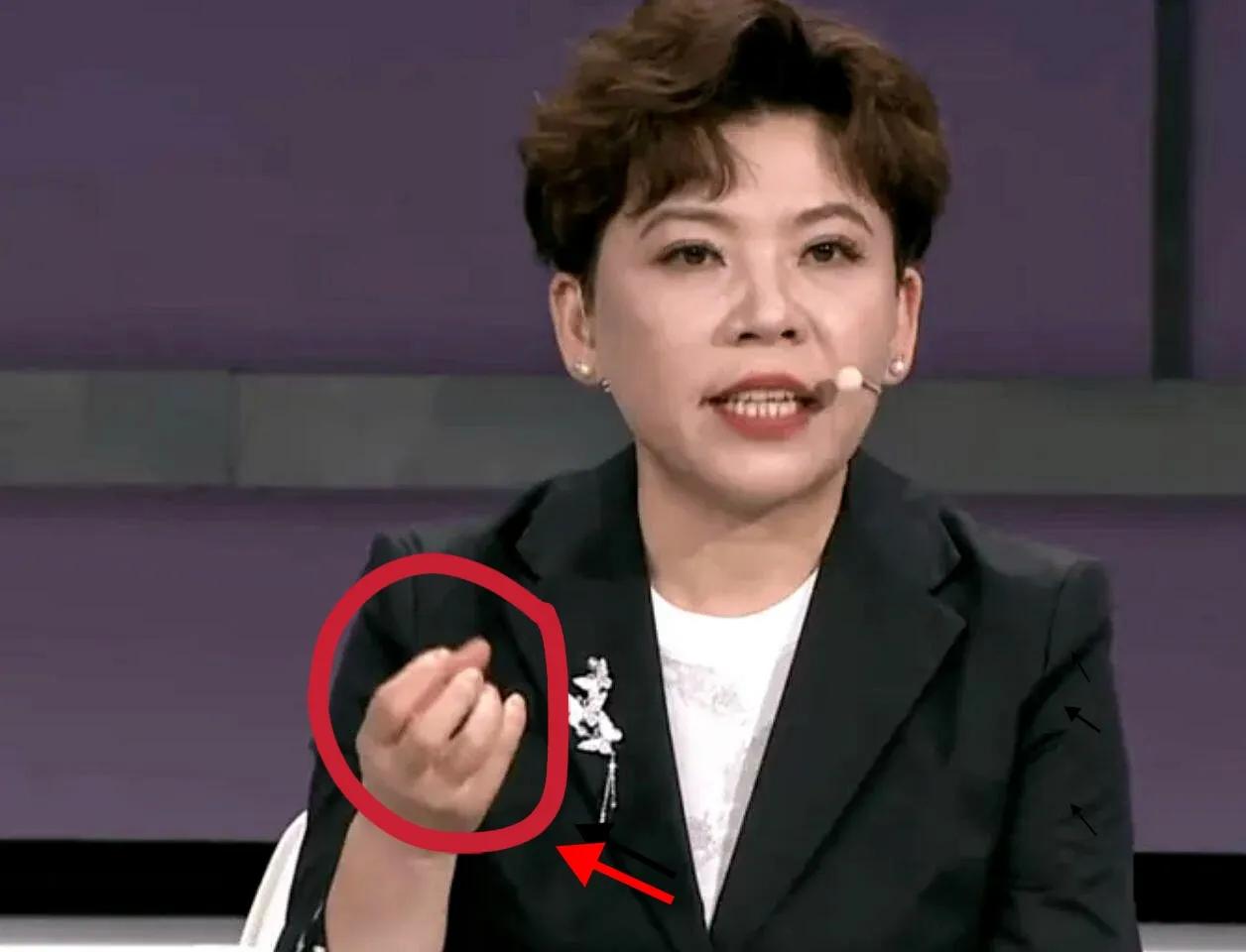 邓亚萍这点评也太犀利了吧！林诗栋拿了瑞典大满贯男单亚军已经够亮眼，但超级大满