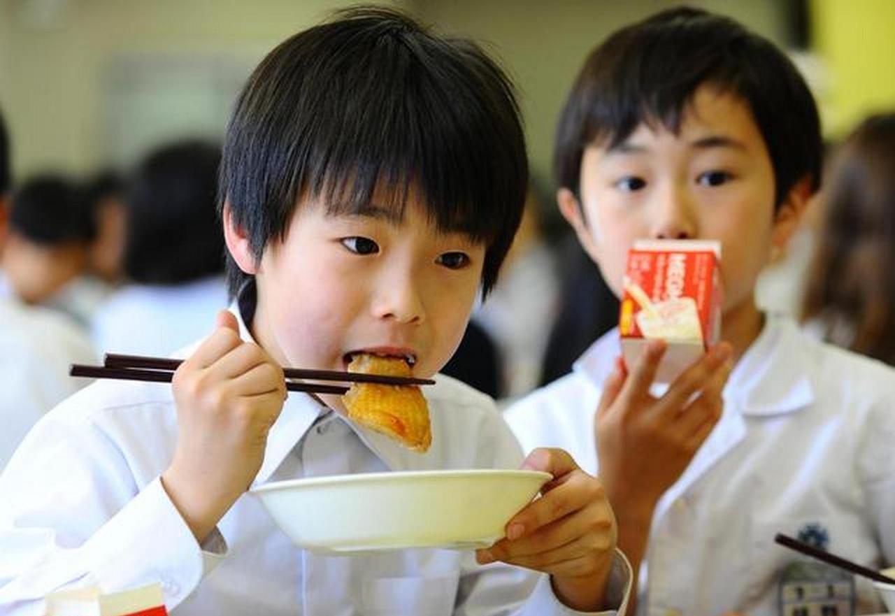 日本真要绝后了，整个2024年，日本的新生婴儿的数量只有68.6万人，对于中国来