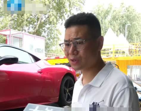 河南一租车行将90多万的超跑租给一小伙，不料，过了7天小伙就打电话说车坏了。到修