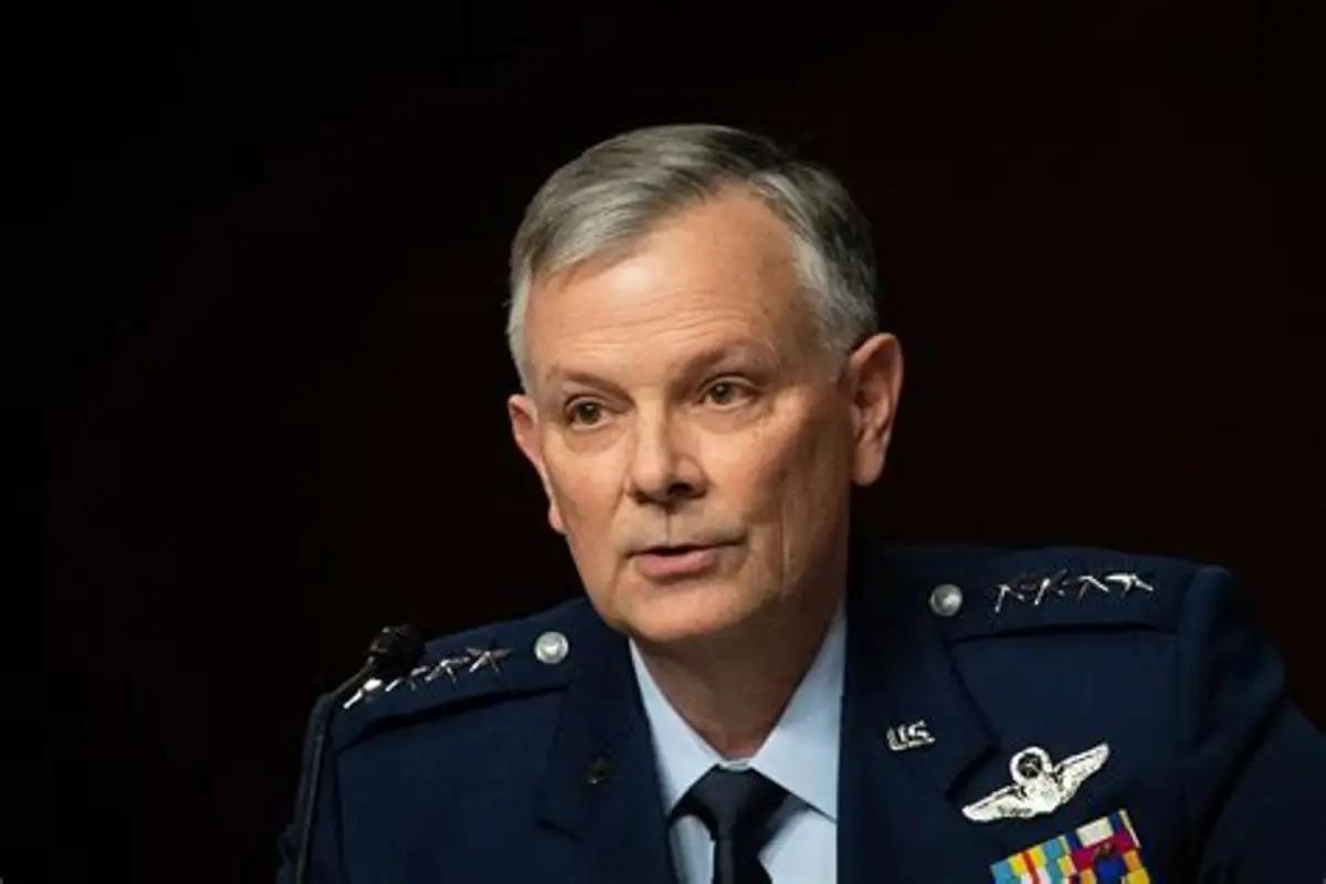 美国退役将领证实，3架伊朗战机超低空突防，空袭美基地后全身而退！ 8月13日