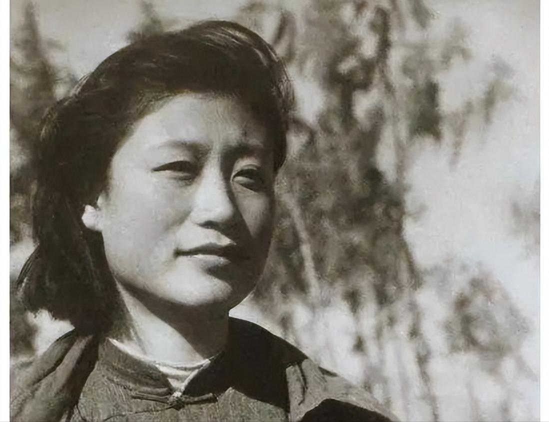 1938年，项英的妻子张亮，历经长途跋涉，终于找到了项英，原本以为丈夫会抚慰她的