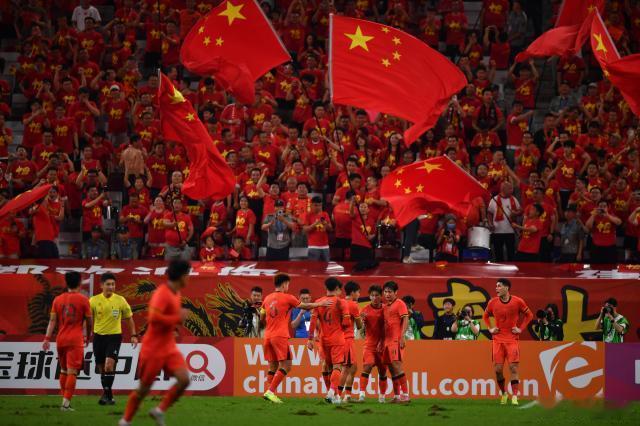 国足中国足球国足放弃11月集训U系列国字号队伍吹响集结号中超联赛于