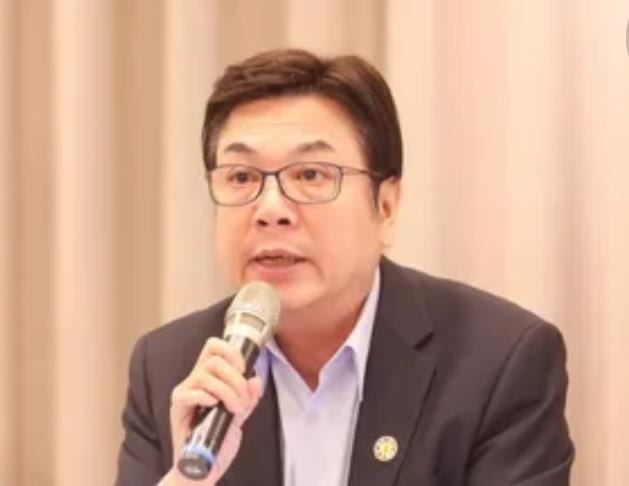 刘和然为啥宁可得罪王惠美，也不回彰化选县长？赵少康在节目里把窗户纸捅破了。王惠