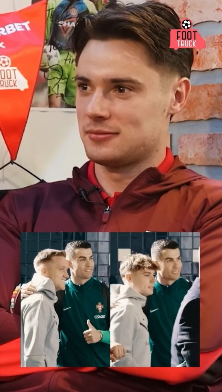 3月29日近日，24岁的波兰中场扎莱夫斯基作客节目，被主持人问到了当年和C罗合