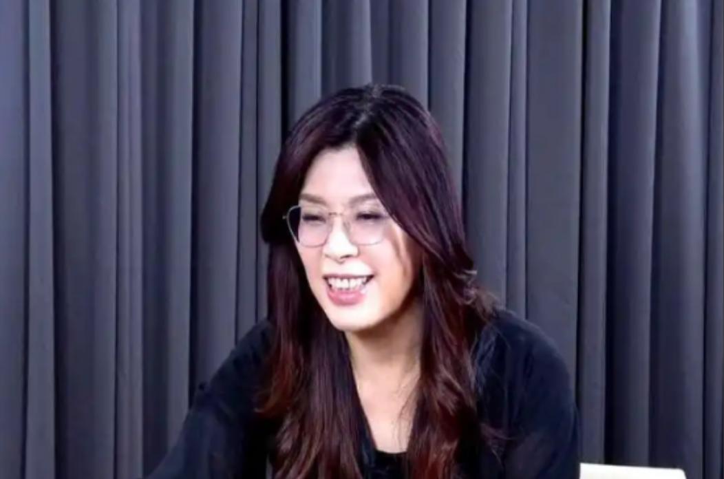 连战这辈子怕是做梦都想不到，自己拿真金白银捧出来的亲儿子，混了大半辈子，最后还得