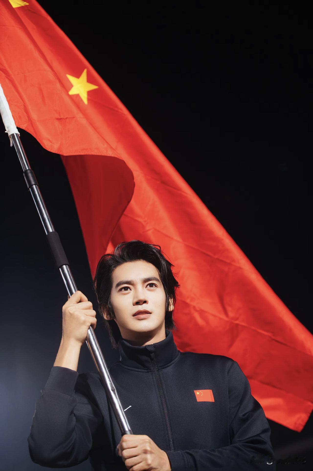 果然内行更懂门道！你这朋友是明白人，点出了关键。于适能上全国骑射总决赛那种专业