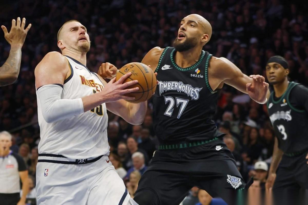 森林狼迎来最大的噩耗！他们的核心悍将赛季报销，根据知名美媒的爆料，森林...