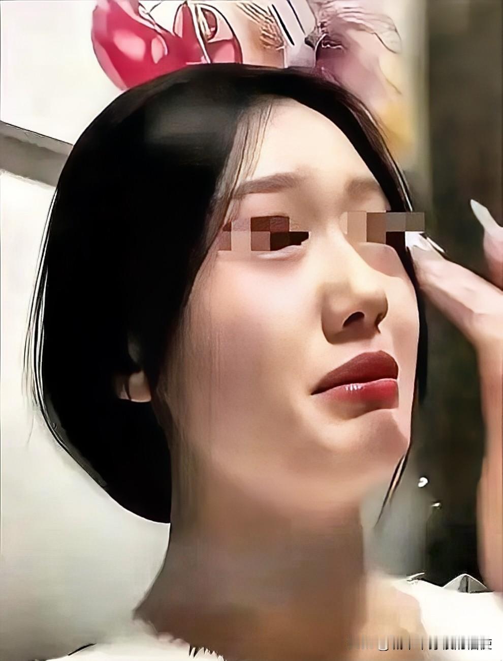 “泪目”苏州一位颜值出众的姑娘，和男友谈了七年，男友洗袜子、洗内裤、买卫生巾，