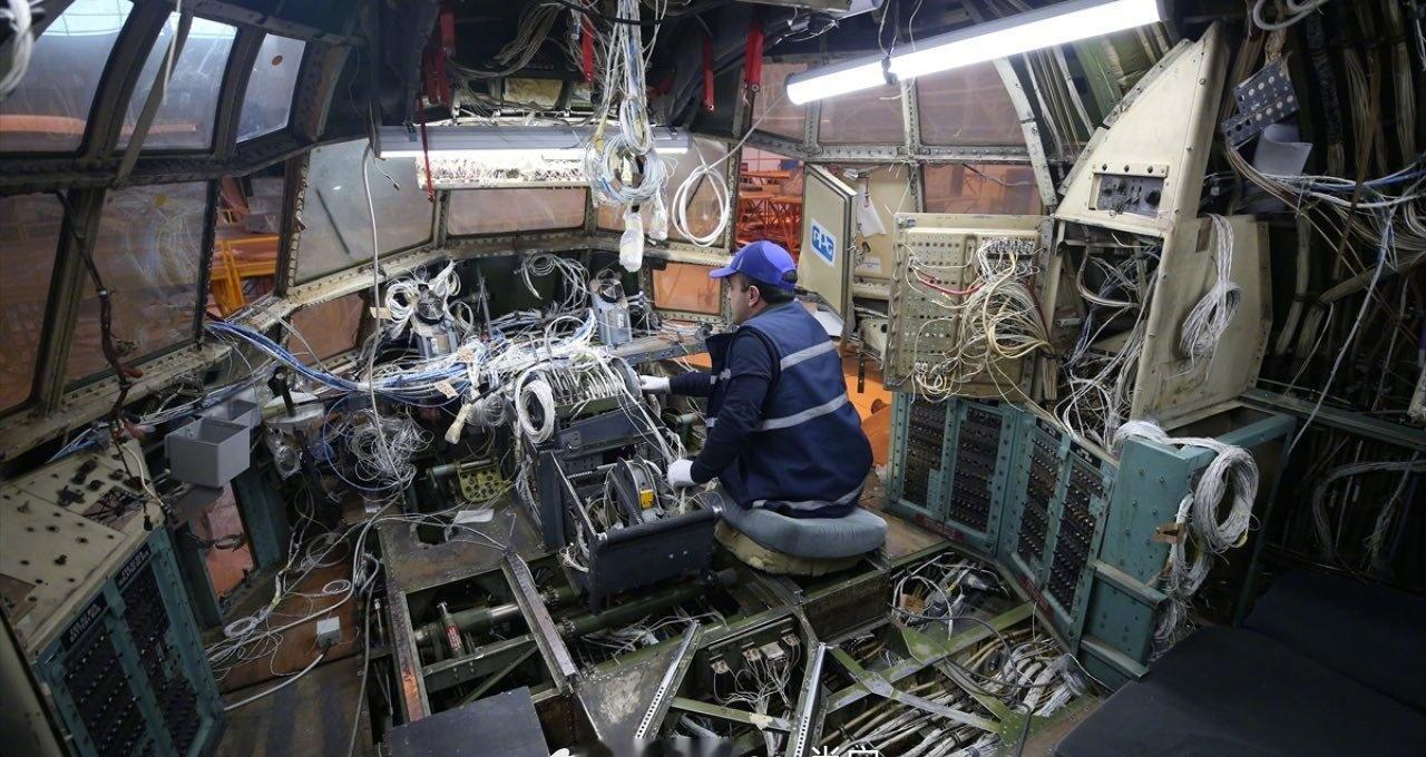 兵器影像土耳其空军的C130运输机每六年进行一次原厂级别的维护。如有必要，此次