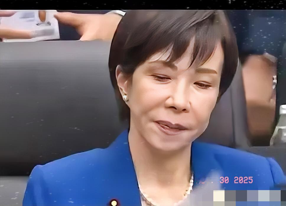 ​日本内阁正式宣布了​11月30日，日本内阁正式敲定2025年度11万亿日元（