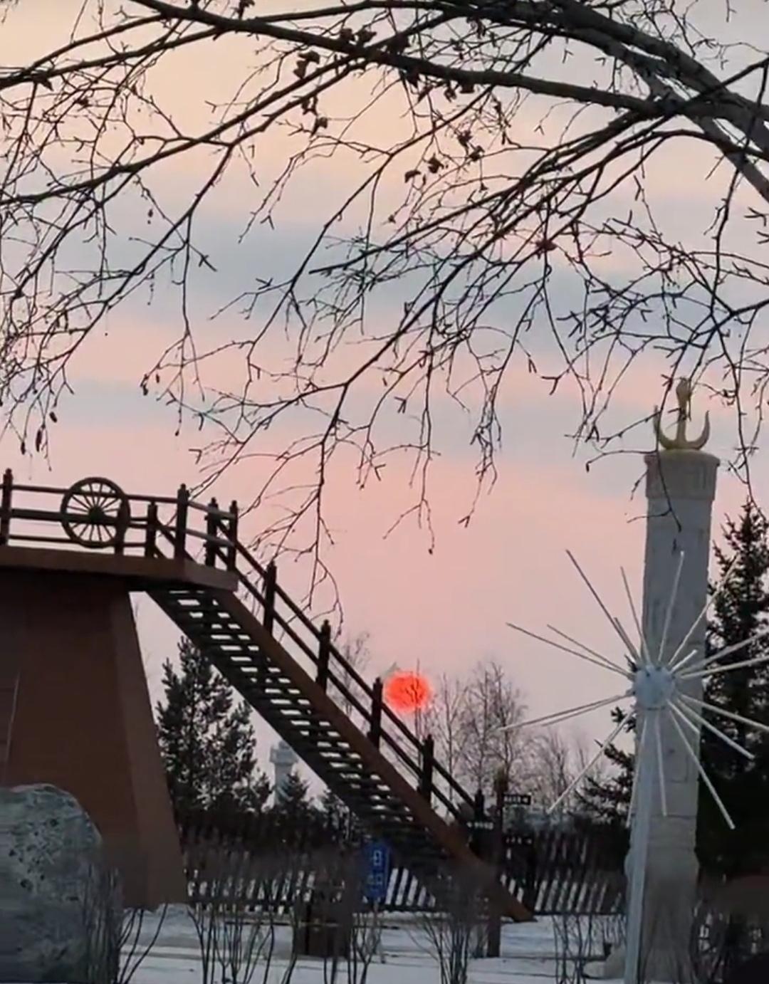 祖宗留下的规矩，今天资本大的人也敢修改。但不知神明昭昭不容随意篡改。