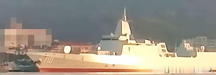 东海舰队终于要迎来4艘“055大驱”，分别是109嘉兴舰、110泉州舰、111保