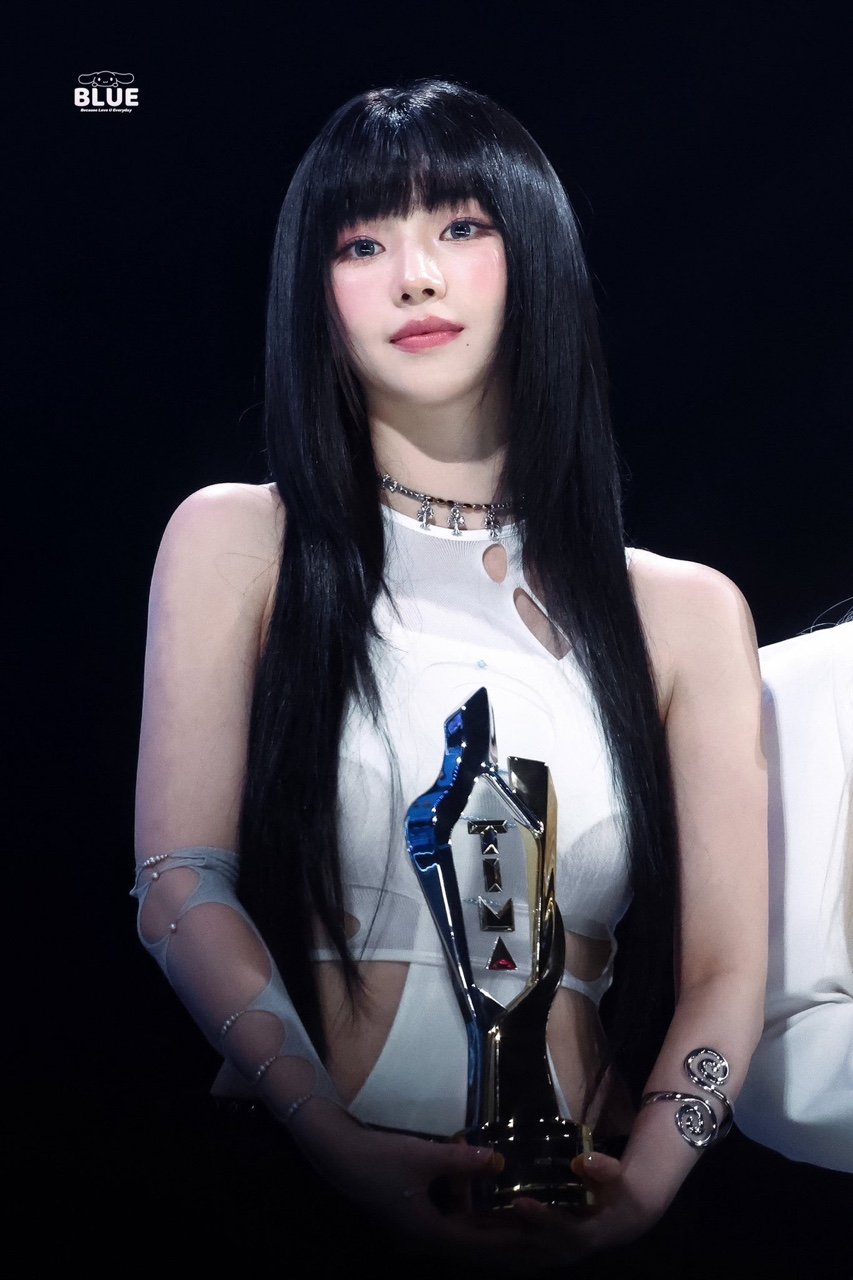 柳智敏克罗心项链柳智敏克罗心choker柳智敏克罗心choker