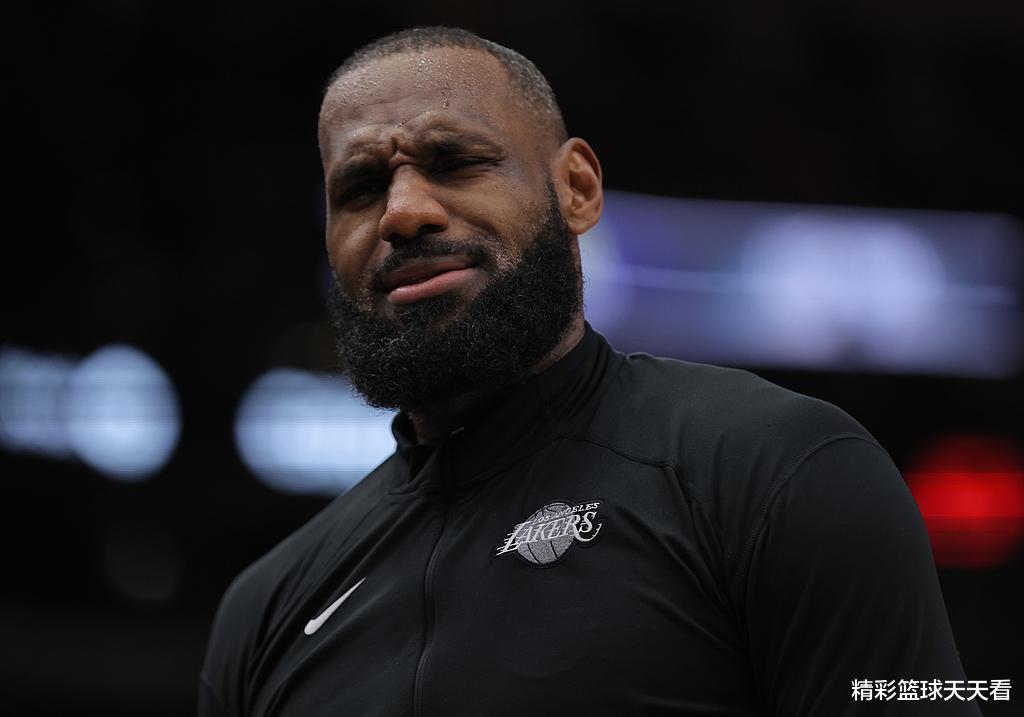 湖人想战胜雷霆，必须用詹姆斯来防守亚历山大！詹姆斯是防守亚历山大最好的人选，无论