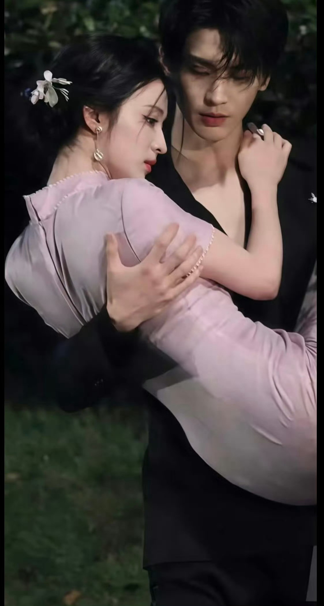 这个王楚然身材太好了活色生香的大美女[