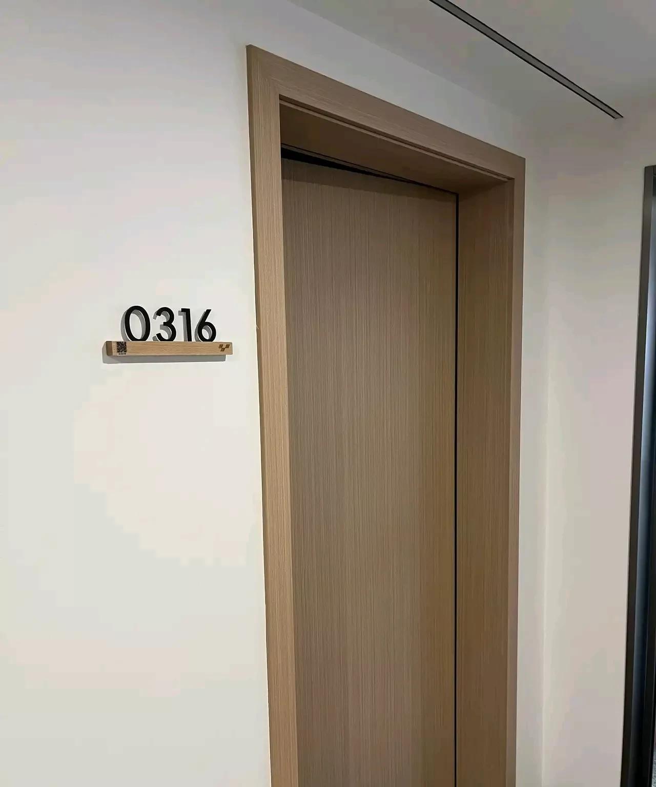 泉州火炬电子员工宿舍楼，象宾馆一样豪华，干净卫生，来泉州打工不必租房子，都有宿舍
