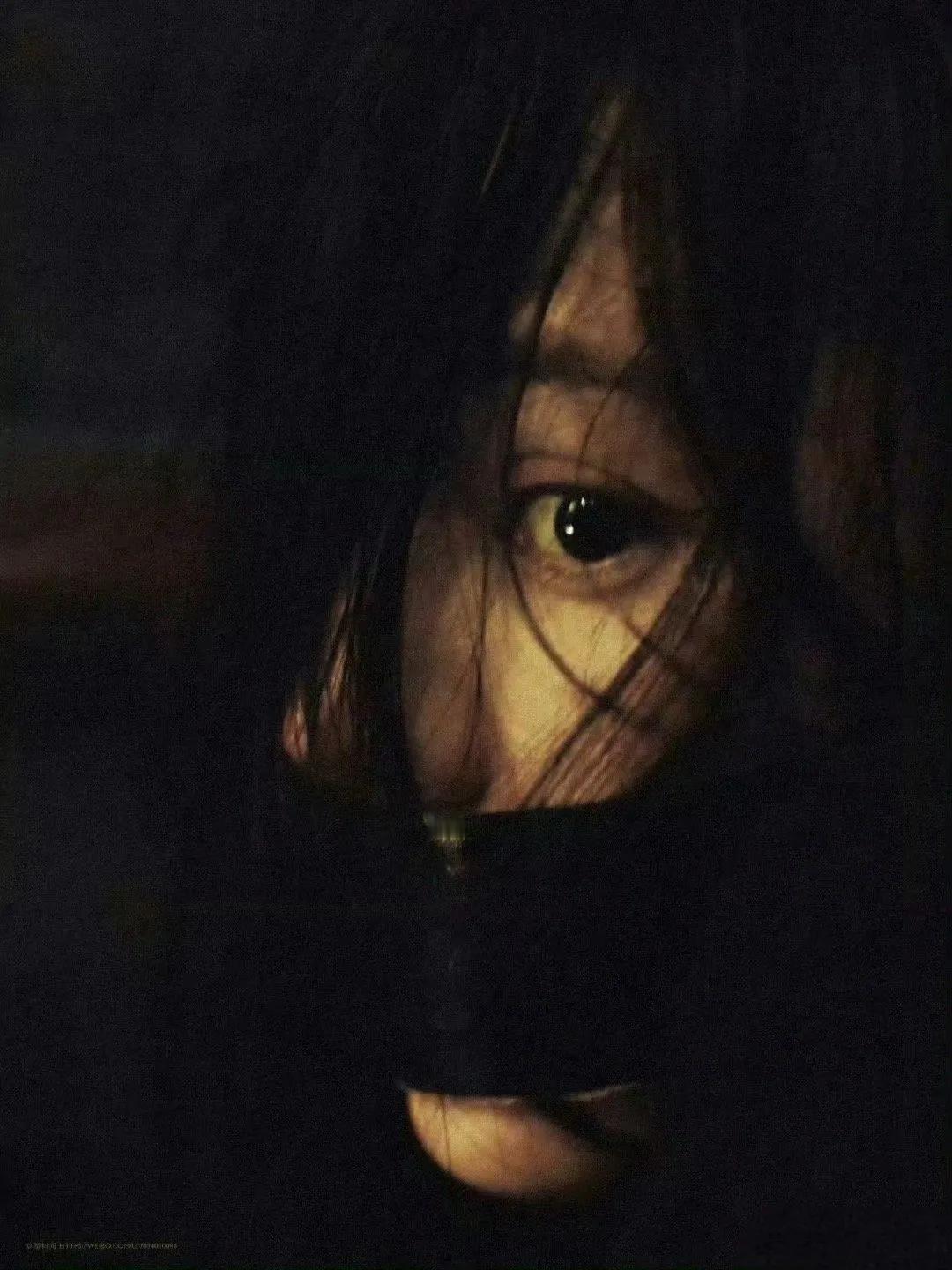 迪丽热巴：眼神与打戏交织的演技盛宴迪丽热巴的演技魅力，在眼神、打戏与情感表达