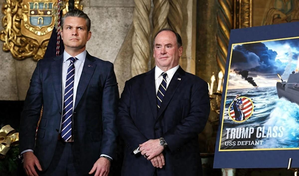 4月22日傍晚，五角大楼突然爆出一记惊雷，美国海军部长约翰·费伦被当场“扫地出门