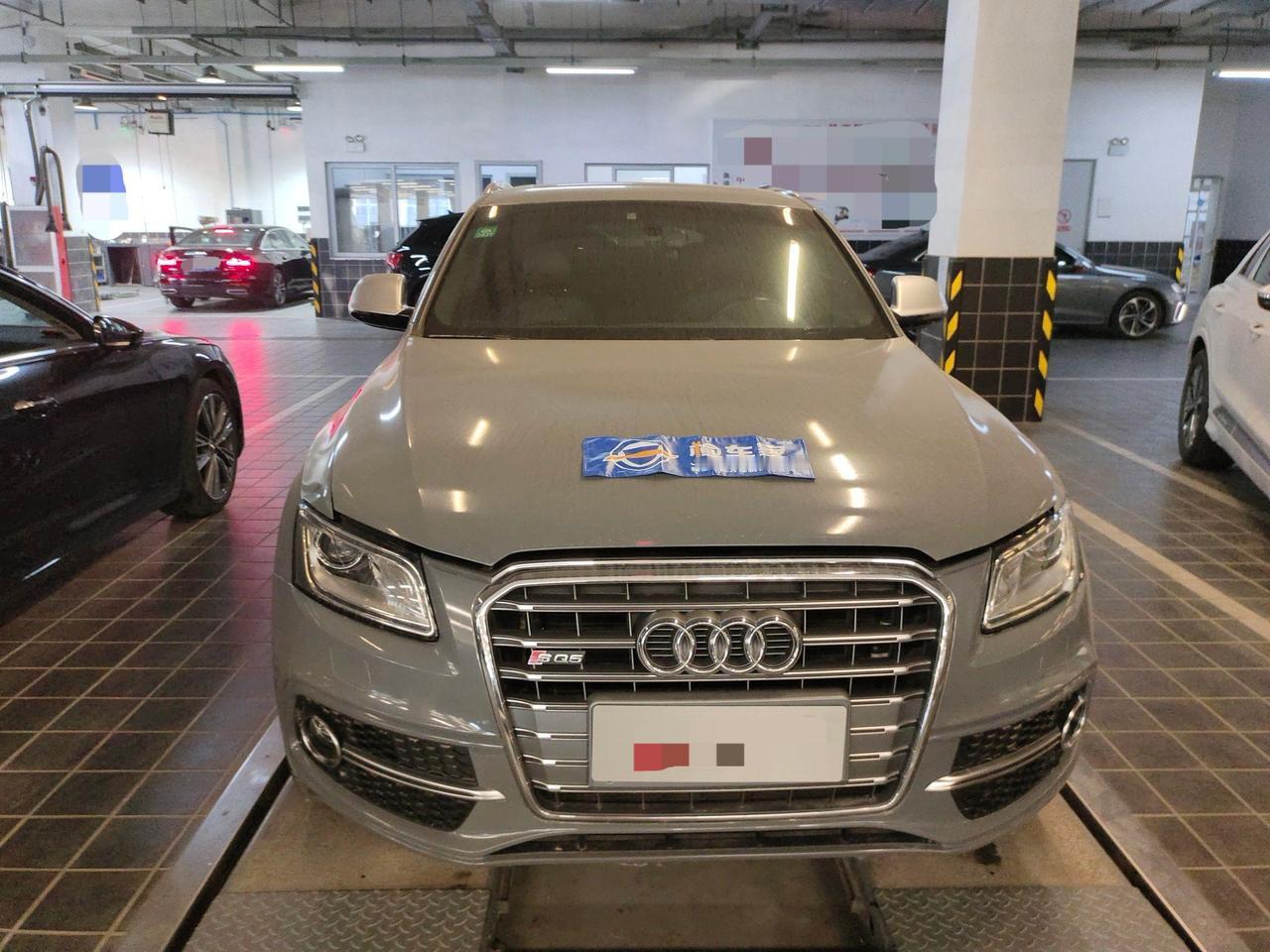 九年前的奥迪Q5开价18万，打开机舱我懂了！前两天帮粉丝验了一台奥迪Q5，20