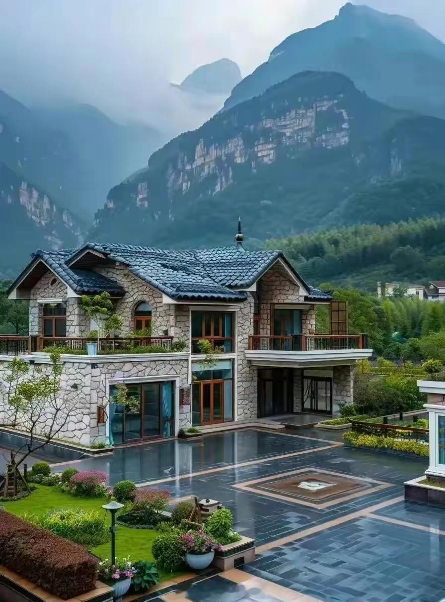 太行山区，网友120W修的自建房。大家都看看吧！这在农村算什么水平？