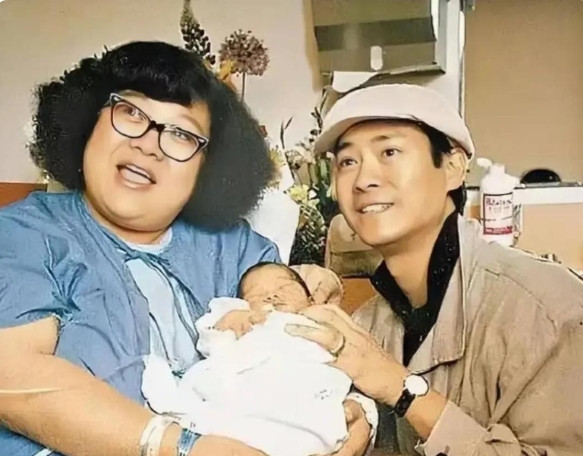 1985年，郑少秋跟沈殿霞结婚后，就给她下了最后通牒：“你得赶紧给我生孩子，再给