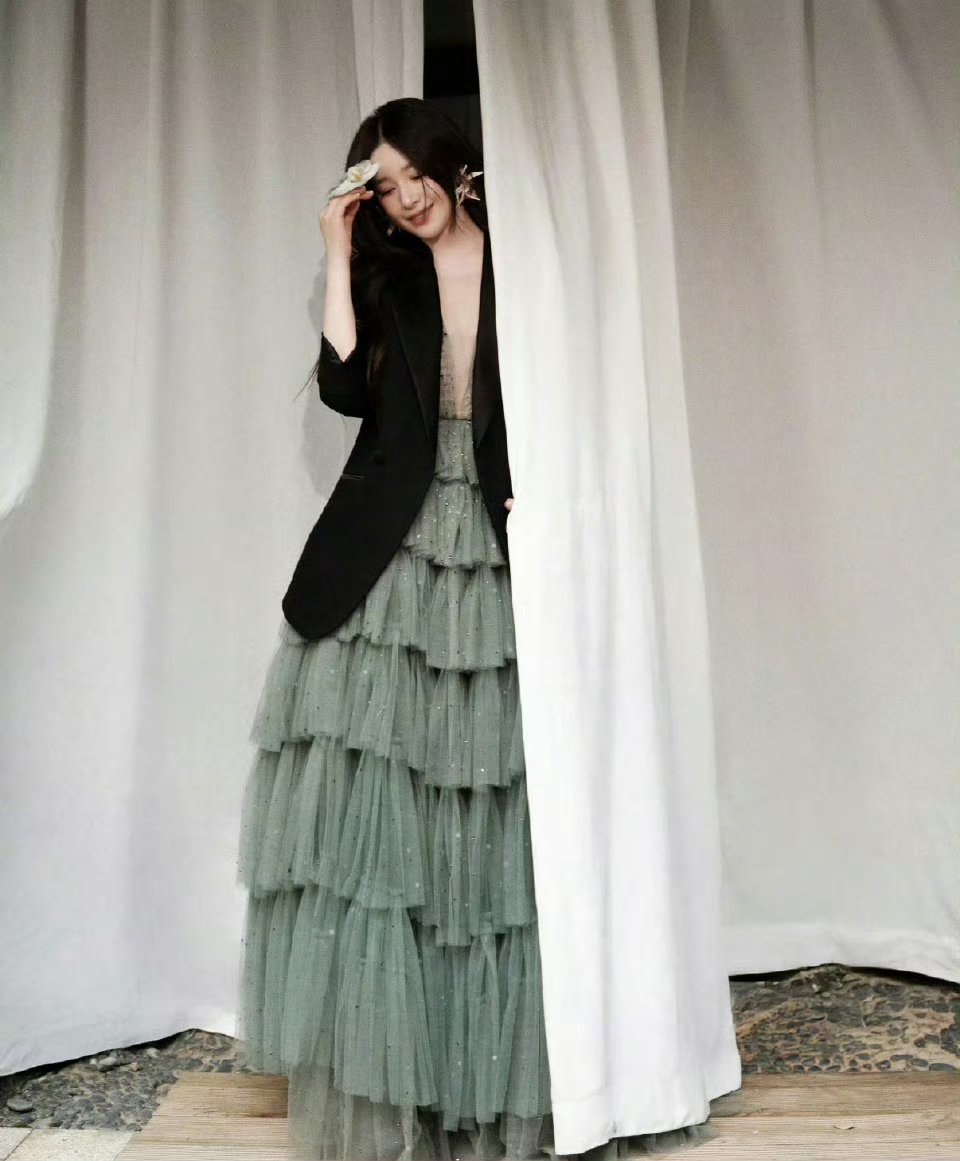 阚清子团未脱稿被赵兆狠批小考失利戳破问题，批评虽犀利却点醒方向。身为队长，阚清子