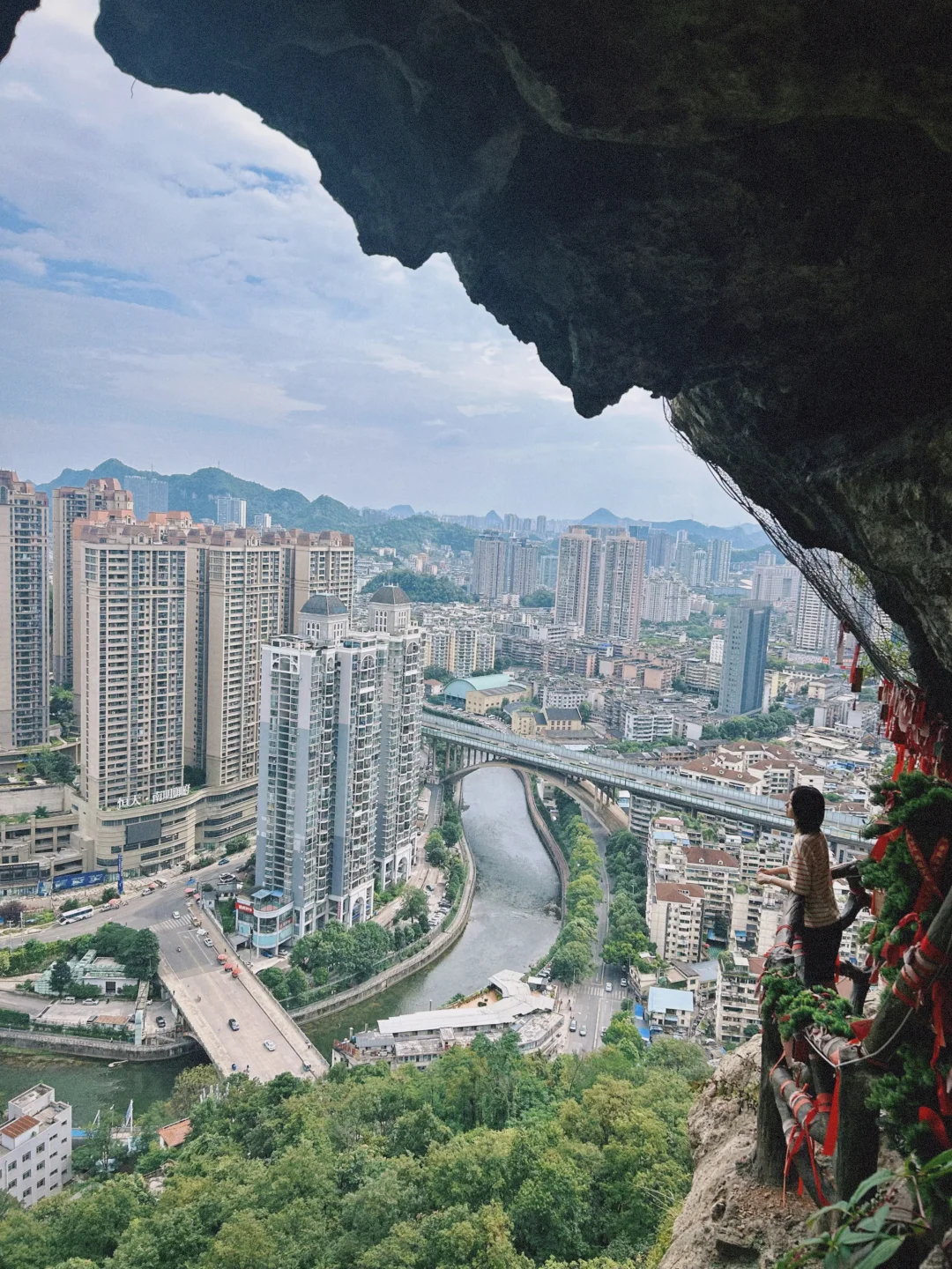 贵阳的第一印象，给我亿点点小震撼