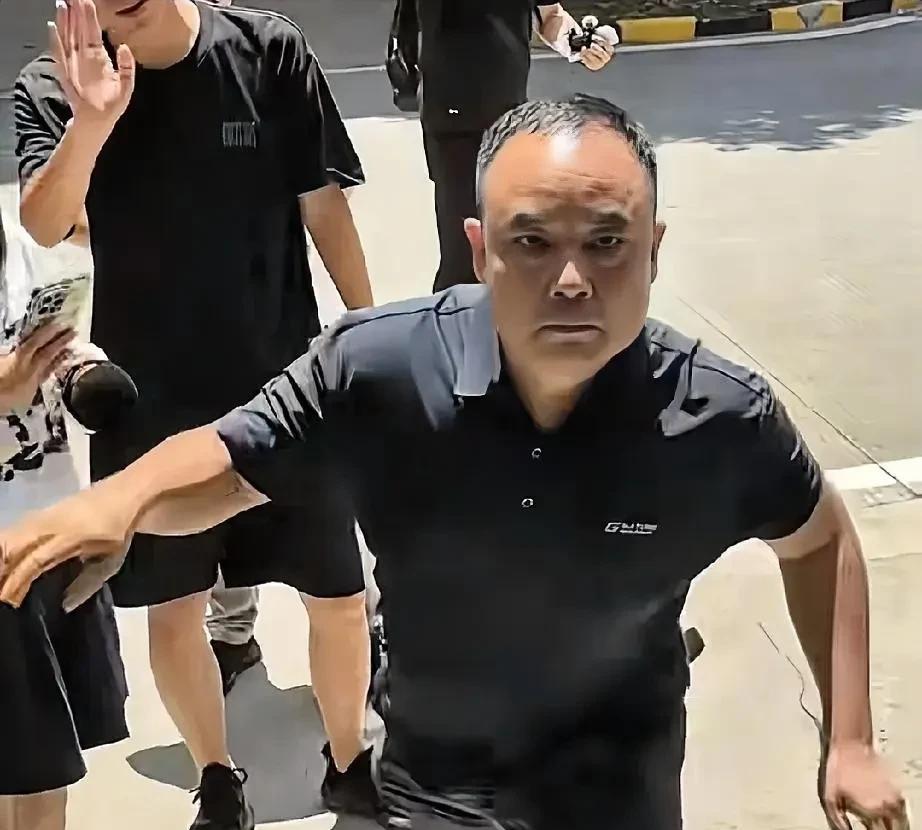 湖南丰旭线缆的这一砸！全国人民不但都知道他们的线缆质量不好了，还知道有这么一个彪