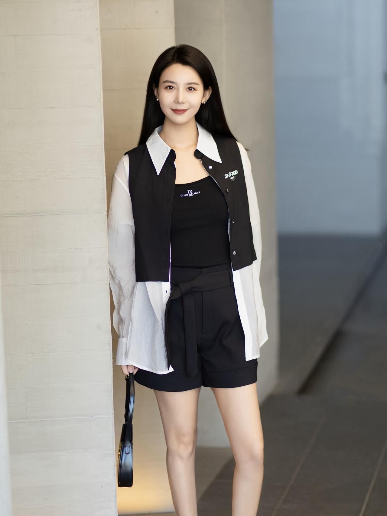 有哪些女生日常好看穿搭可以借鉴