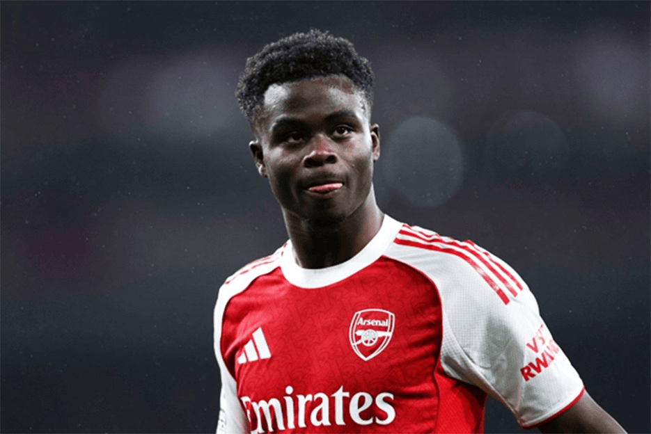 萨卡vs切尔西全场数据: 关键传球3, 射门1, 被犯规3, 犯规2