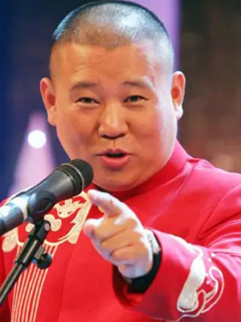 曹云金根本没有放下郭德纲！刚刚曹云金直播时回应：直播间还有好多人在骂我，其实我们