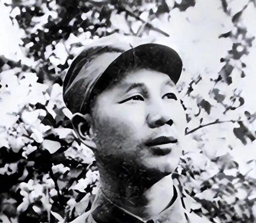 1938年8月，八路军晋察冀第五支队司令员赵侗暗中离开了部队，前往重庆，引发巨大