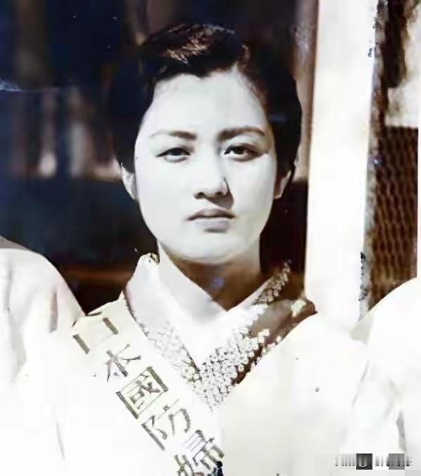 这些日本女子都隶属于大日本国防妇女会，这个妇女会的职责是什么？这里面的女子从事什